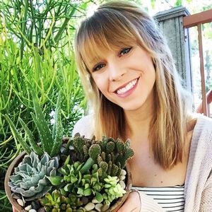 Meet your Posher, Julie